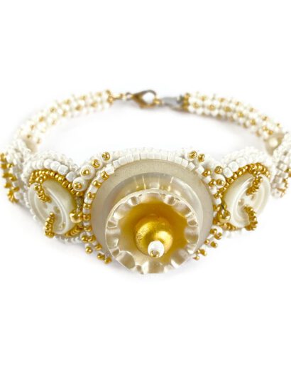 Bead Embroidery Armband - creme-gold